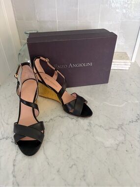 Enzo Angiolini NWT Black Leather Crisscross Wedge Sandals Black Size 8